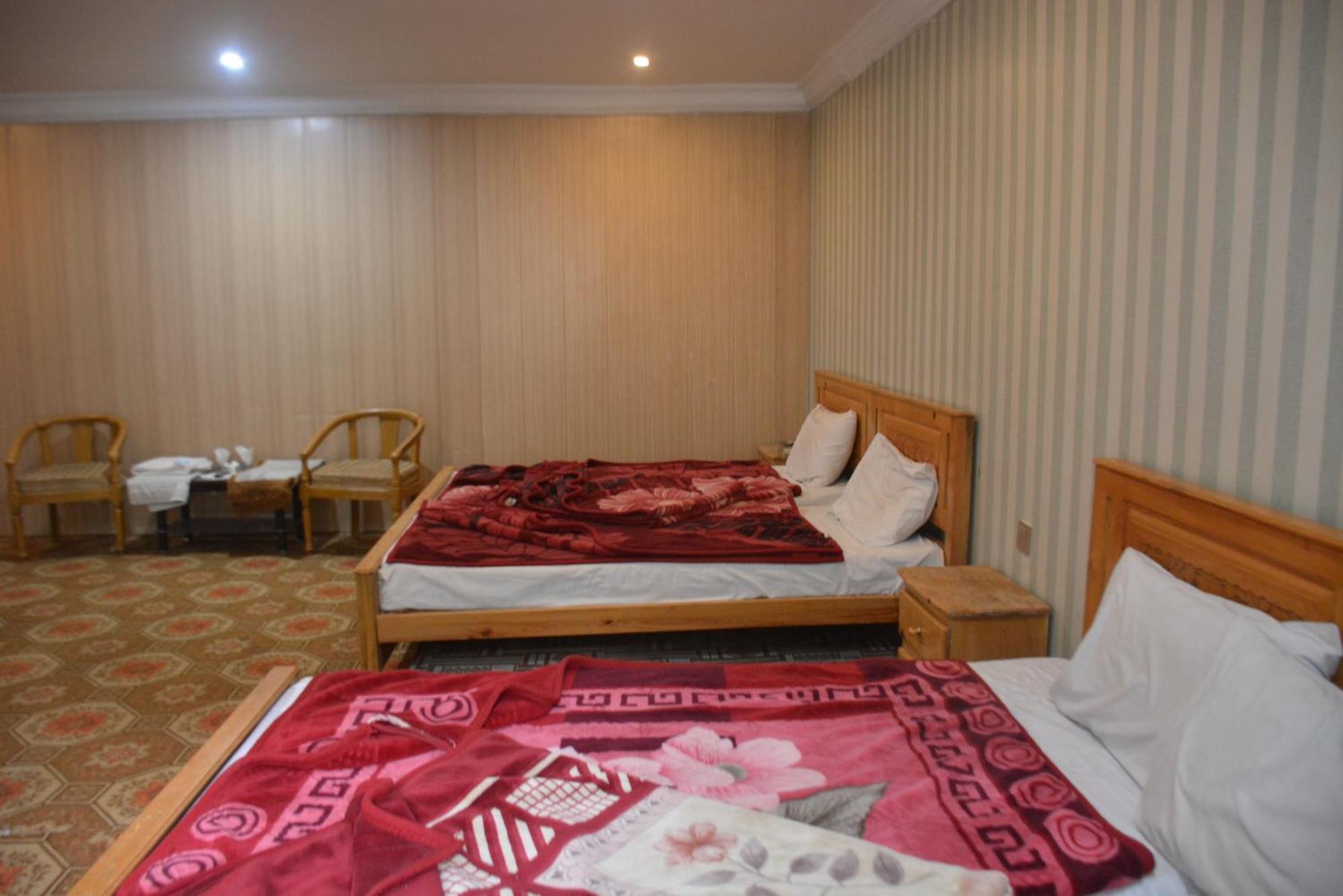 Hotel Pine Hills, Naran Exterior foto