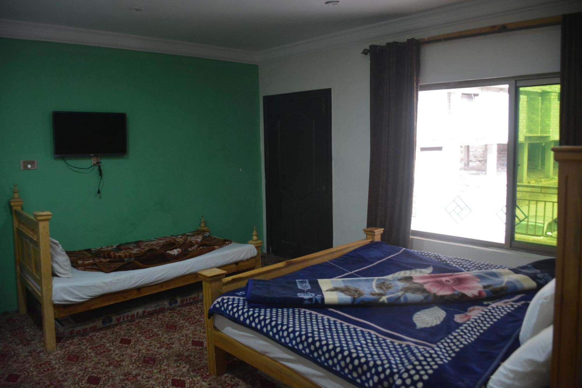 Hotel Pine Hills, Naran Exterior foto